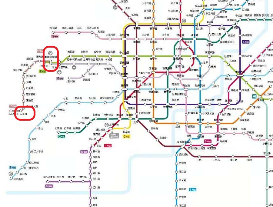 虹桥火车站(虹橋高速鉄道駅)と朱家角駅の位置関係を示したマップの写真