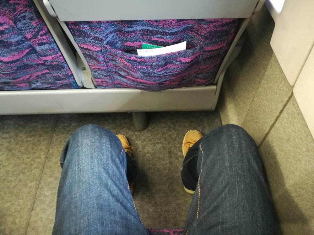 上海高速鉄道の座席の様子を撮影した写真